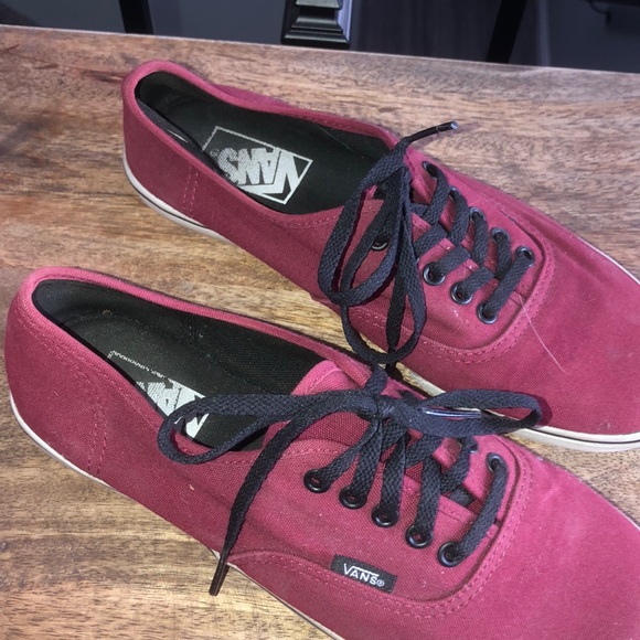 Maroon men/woman VANS - Picture 2 of 3